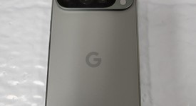 Good
													Google Pixel 9 Pro - Unlocked, Hazel, 256 GB, 16 GB, GR83Y, photo 6 of 6