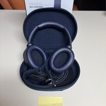 Used Sony WH-1000XM4 - Blue