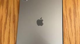 Mint
													Apple iPad Pro 11" 4th Gen 2022 - Wi-Fi, Gray, 128 GB, photo 3 of 10