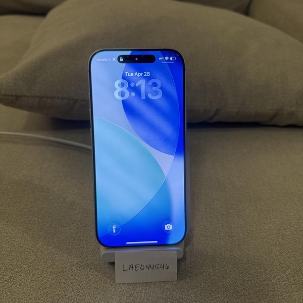 Apple iPhone 17 - Unlocked, 256 GB, White, A3258