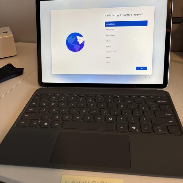 Microsoft Surface Pro 12-inch - Wi-Fi, 256 GB, Platinum, 16 GB, Snapdragon X Plus