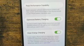 Good
													Apple iPhone 11 Pro Max - Unlocked, Silver, 64 GB, A2161, photo 2 of 9
