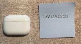 Used
													Apple AirPods Pro 2nd Gen - USB-C, photo 2 of 5