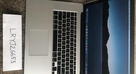 Good
													MacBook Pro 2015 (Retina) - 15" - Silver, 512 GB, 16 GB, photo 1 of 11