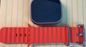 Mint
													Apple Watch Ultra 2 49mm - Unlocked, Natural, A2986, photo 1 of 13
