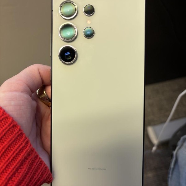 Samsung Galaxy S24 Ultra - Unlocked, 512 GB, Green, 12 GB, SM-S928U1