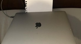 Good
													MacBook Pro 2020 - 13" - I5, Silver, 256 GB, 8 GB, photo 1 of 6