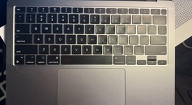 Good
													MacBook Air 2020 - 13" - Apple M1, Gray, 512 GB, 8 GB, photo 4 of 8