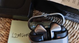 Used
													Samsung Galaxy Buds3 Pro - Silver, photo 5 of 6
