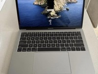 MacBook Pro 2017 (No Touch Bar) - 13"