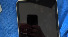 Mint
													Apple iPad Mini 7th Gen - Unlocked, Gray, 128 GB, A2995, photo 2 of 9