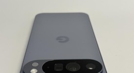 Good
													Google Pixel 10 Pro XL - T-Mobile, Moonstone, 256 GB, GUL82, photo 4 of 8