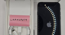 Mint
													Apple iPhone SE 3rd Gen 2022 - Unlocked, Midnight, 64 GB, A2595, photo 2 of 14