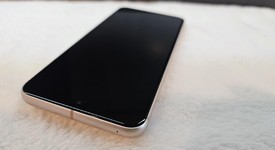 Mint
													Google Pixel 8 - Unlocked, Rose, 128 GB, 8 GB, G9BQD, Sub-6 5G, photo 3 of 5