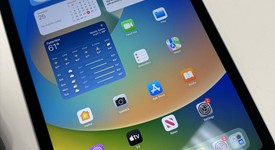 Mint
													Apple iPad Air 5th Gen - Wi-Fi, Blue, 64 GB, A2588, photo 1 of 11