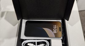 Good
													Apple iPhone 16 Pro Max - Unlocked, White, 256 GB, A3084, photo 5 of 5