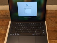 MacBook Air 2025 (M4) - 13"