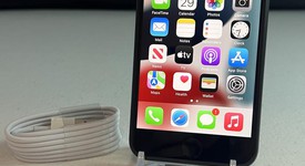 Good
													Apple iPhone SE 2nd Gen 2020 - AT&T, Black, 128 GB, A2275, photo 2 of 10