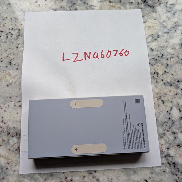 Google Pixel 10 Pro XL - Unlocked, 256 GB, Moonstone, GUL82