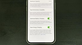 Good
													Apple iPhone 14 - AT&T, Starlight, 128 GB, A2649, photo 4 of 10