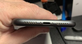 Good
													Apple iPhone 11 - Unlocked, Black, 128 GB, A2111, photo 1 of 4