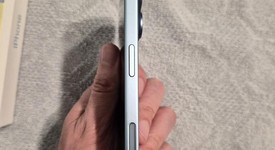 Mint
													Apple iPhone 17 - Unlocked, Mist Blue, 256 GB, A3258, photo 4 of 7