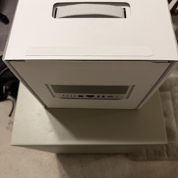 Mac Studio 2022 - 2 TB, 64 GB, Apple M1 Max, 24 Core GPU