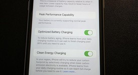 Fair
													Apple iPhone Xr - Unlocked, White, 64 GB, A1984, photo 5 of 12