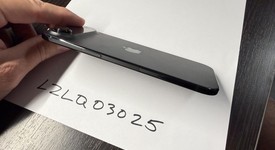 Mint
													Apple iPhone Air - Unlocked, Space Black, 256 GB, A3260, photo 4 of 8