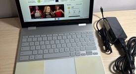 Fair
													Google Pixelbook - I7, Silver, 512 GB, 16 GB, photo 2 of 7