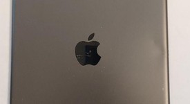 Good
													Apple iPad 9th Gen - Unlocked, Gray, 64 GB, A2603, photo 5 of 6