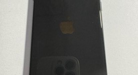 Good
													Apple iPhone SE 2nd Gen 2020 - Unlocked, Black, 64 GB, A2275, photo 3 of 5