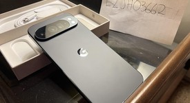 Mint
													Google Pixel 10 Pro XL - Unlocked, Obsidian, 1 TB, GUL82, photo 3 of 8