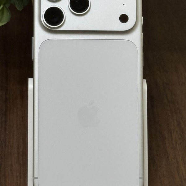 Apple iPhone 17 Pro Max - Verizon, 256 GB, Silver, A3257