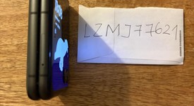 Mint
													Motorola Razr Plus (2024) - Unlocked, Navy Blue, 256 GB, 12 GB, photo 4 of 7