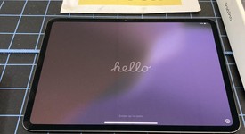 Mint
													Apple iPad Pro 11" (M4) 2024 - Unlocked, Black, 256 GB, 8 GB, A2837, Standard Glass, photo 2 of 7