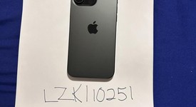 Mint
													Apple iPhone 16 Pro Max - Unlocked, Black, 256 GB, A3084, photo 4 of 9