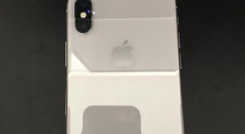 Fair
													Apple iPhone X - Unlocked, Silver, 64 GB, A1865, photo 2 of 4