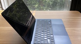 Good
													MacBook Air 2022 - 13" - Apple M2, Midnight, 512 GB, 8 GB, photo 2 of 9