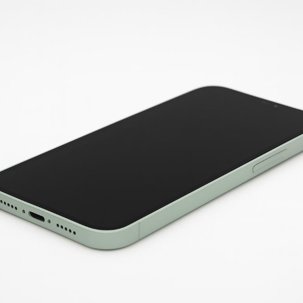 Apple iPhone 15 Plus - Straight Talk, 256 GB, Green, A2847