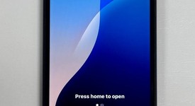 Good
													Apple iPhone SE 3rd Gen 2022 - AT&T, Midnight, 64 GB, A2595, photo 1 of 5