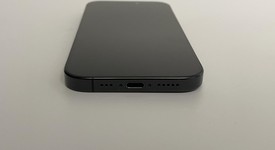 Good
													Apple iPhone 16 Pro - Verizon, Black, 128 GB, A3083, photo 5 of 8