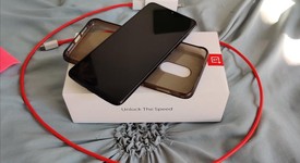 Mint
													OnePlus 6T - Unlocked, Gloss Black, 128 GB, 8 GB, A6013, photo 1 of 8