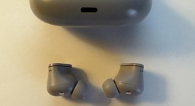 Used
													Beats Studio Buds - Gray, photo 5 of 10