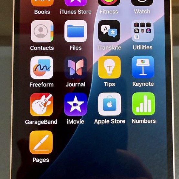 Apple iPhone 13 - Unlocked, 128 GB, Starlight, A2482