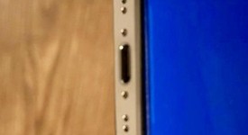 Mint
													Apple iPhone 16 Pro Max - Unlocked, Desert, 256 GB, A3084, photo 4 of 8