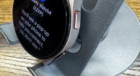 Good
													Samsung Galaxy Watch4 - Unlocked, Gold, 40mm, photo 4 of 5