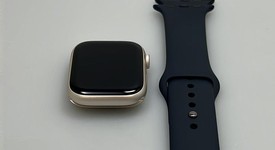 Mint
													Apple Watch Series 7 45mm - Unlocked, Starlight, A2477 - Cellular, Aluminum, photo 1 of 4