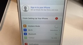 Good
													Apple iPhone 6 - Unlocked, Gold, 64 GB, A1549, photo 2 of 8