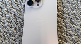 Mint
													Apple iPhone 16 Pro Max - Unlocked, Desert, 512 GB, A3084, photo 3 of 6